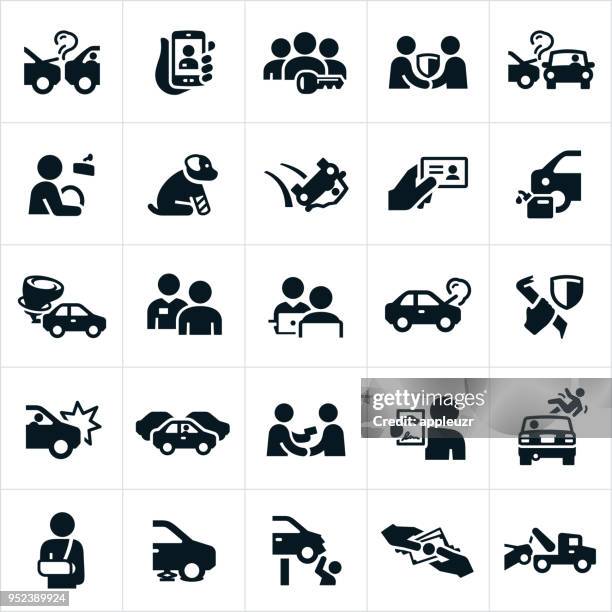 ilustraciones, imágenes clip art, dibujos animados e iconos de stock de automático iconos de seguros - accidente de automóvil
