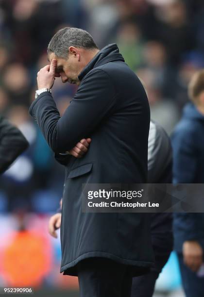 Manager Paul Clement of Reading looks dejected after a shot goes wide during the Sky Bet Championship match between Reading and Ipswich Town at...