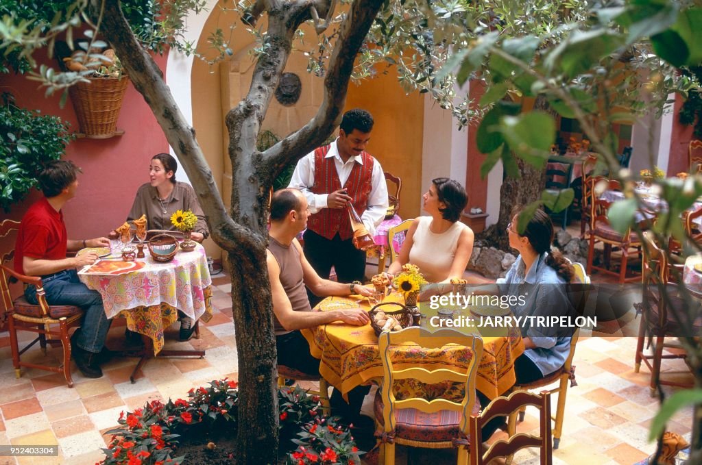PARIS, RESTAURANT LE SUD