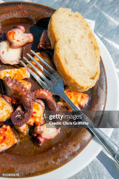 polbo a feira (galician style octopus) - feira stock pictures, royalty-free photos & images