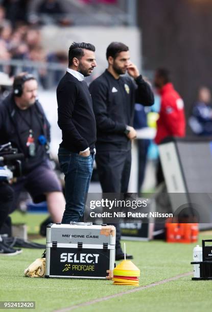 Poya Asbaghi, head coach of IFK Goteborg during the Allsvenskan match between IFK Goteborg and BK Hacken at Gamla Ullevi on April 28, 2018 in...