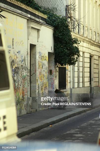 Graffiti On The Wall Of Singer Serge Gainsbourg s Home After He Died, Paris, March 3, 1991.