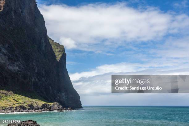 steep cliffs at porto da cruz in madeira - santiago cruz stock pictures, royalty-free photos & images