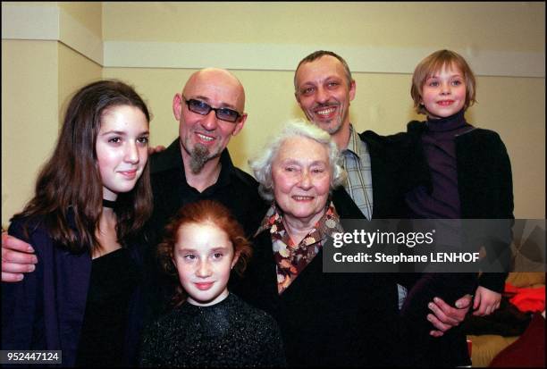 Charlelie Couture with his daughters Shaan and Yamee, his mother Odette and his brother Tom Novembre with his daughter Agatha.