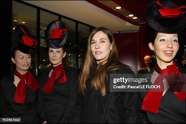 Mathilde Rault 697 Mathilde Seigner Photos Photos et images haute résolution - Getty ...