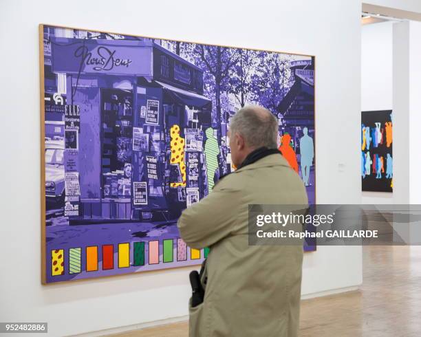 Oeuvre 'Le kiosque, 1973' de Gérard Fromanger exposée le 10 avril 2016 au centre Georges Pompidou, Paris, France.