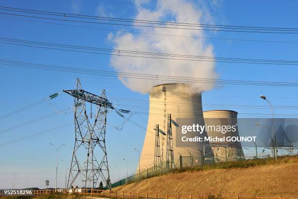 Centrale nucle?aire de Belleville sur Loire en 2008 dans le Cher, France.