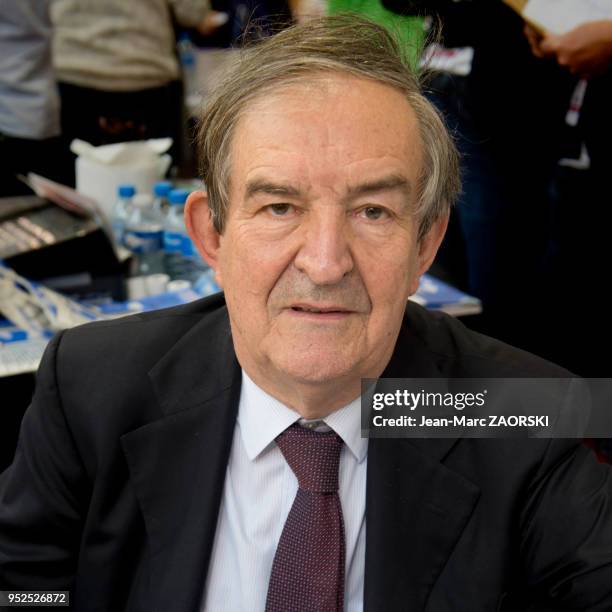 Portrait de l'ancien juge français spécialisé dans la lutte antiterroriste Jean-Louis Bruguière, à l'occasion de la 35e Foire du Livre, à...