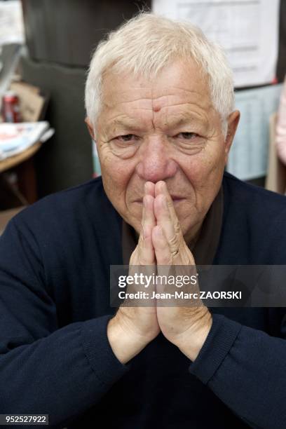 Denis Tillinac , ecrivain journaliste et editeur francais, lors de la 32eme foire du livre de Brive, a Brive la Gaillarde en France le 10 novembre...