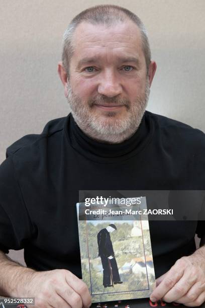 Gerard Brutus, ecrivain francais, lors de la 32eme foire du livre de Brive, a Brive la Gaillarde en France le 9 novembre 2013.