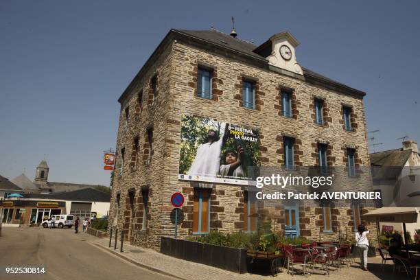 The 8th annual Photographic Festival "Peuple et Nature" at La Gacilly in Brittany".Created in 2004 by Jacques Rocher ,the festival transforms the...