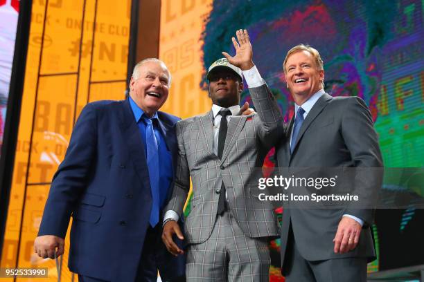 Hall of Famer Jerry Kramer and NFL Commissioner Roger Goodell take a photo with Joshua Jackson after being chosen by the Green Bay Packers with the...