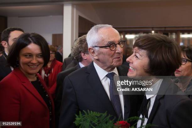 Carole Delga présidente de la région Midi-Pyrénées Languedoc-Roussillon, avec Martin Malvy et Sylvia Pinel, à la première assemblée plénière dans...