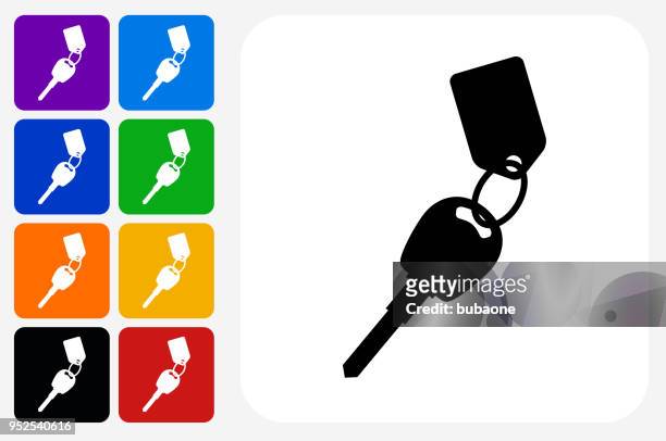 ilustraciones, imágenes clip art, dibujos animados e iconos de stock de llaves con llavero icono cuadrado botón set - car key