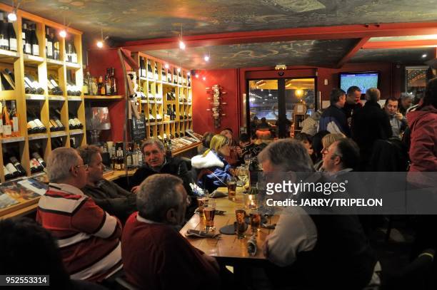 Le Coup de Coeur wine bar and restaurant, Morzine ski resort, Portes du Soleil skiing area, region of Chablais, Haute-Savoie department, Rhone-Alpes...