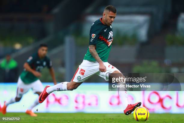 Jeremy Menez of America scores the first goal of his team during the 17th round match between America and Santos Laguna as part of the Torneo...