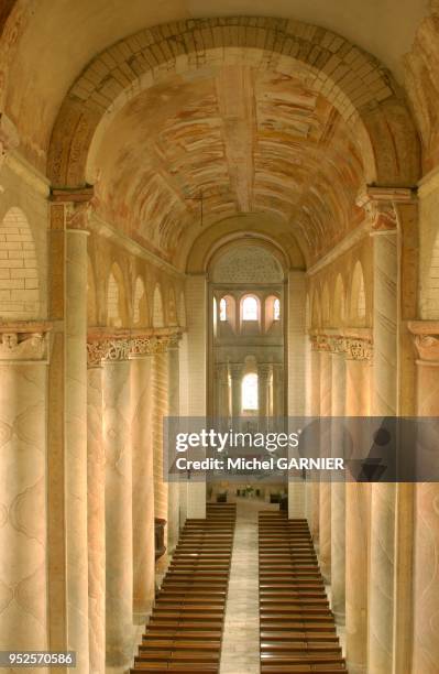 Abbaye de Saint Savin, inscrite au Patrimoine Mondial de l'UNESCO, pour la richesse des decors peints de son abbatiale qui ornent la nef sur pres de...