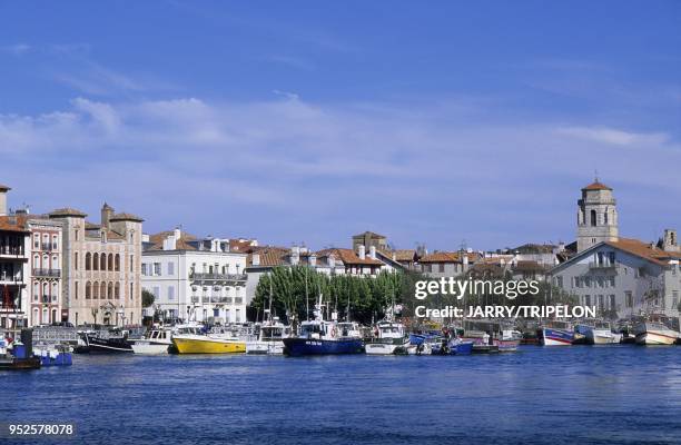 Le port, Saint-Jean-de-Luz, Pays Basque, departement Pyrenees-Atlantique, region Aquitaine, France the harbour, Saint-Jean-de-Luz, Pays Basque,...