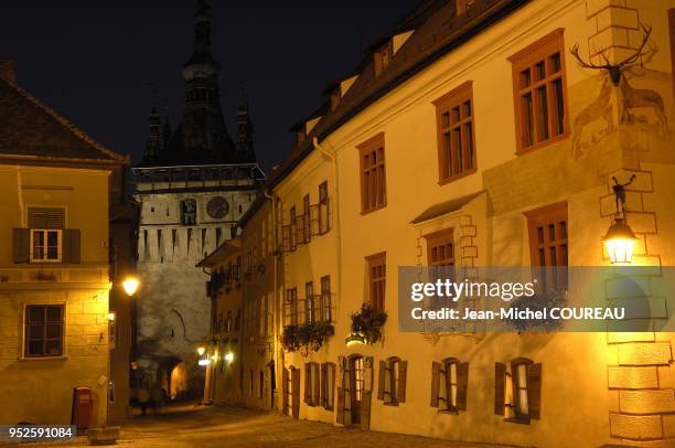 La citadelle medievale date du XIV siecle. Elle est la ville natale de Vlad Tepes, aussi appele Dracula. La tour de l'horloge date de 1280, elle...