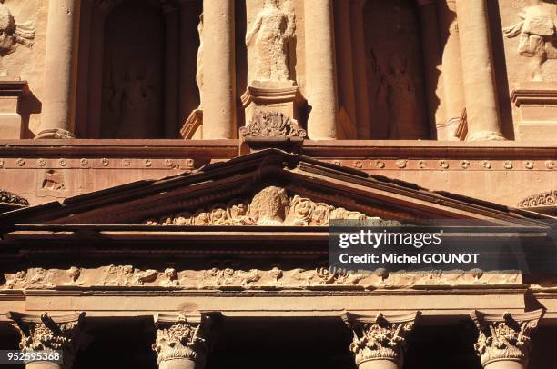 Site Nabateen de PETRA en Jordanie. Temple principal de Petra appele "le tresor".