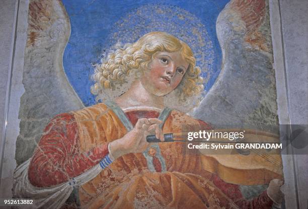 Italy,Rome,museo dei conservatori,Constantin statue pieces Pinacotheque).