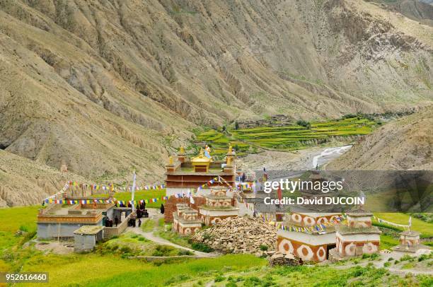 Nepal, Le Haut-Dolpo, village et monastere de Saldang.