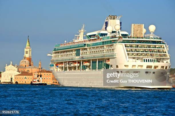 Bateau de croisière, Bacino di San Marco, Venise.