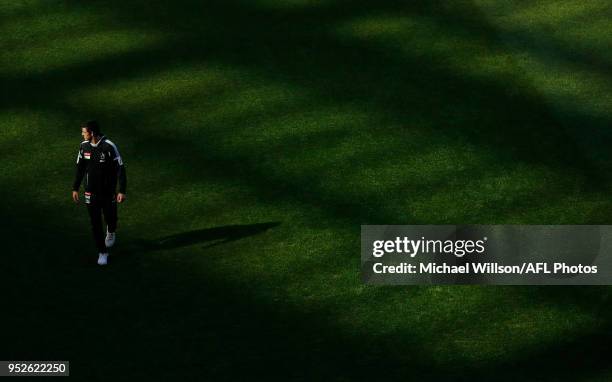 Scott Pendlebury of the Magpies looks on during the 2018 AFL round six match between the Collingwood Magpies and the Richmond Tigers at the Melbourne...
