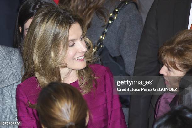 Princess Letizia of Spain attends a meeting with 'LiderA' at Canal Theater on March 9, 2010 in Madrid, Spain.