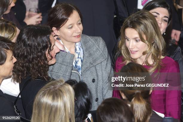 Princess Letizia of Spain attends a meeting with 'LiderA' at Canal Theater on March 9, 2010 in Madrid, Spain.