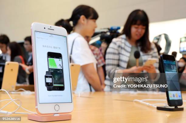 Le nouvel 'Iphone 7 plus' en vente dans un Apple store le 16 septembre 2016 à Tokyo, Japon.