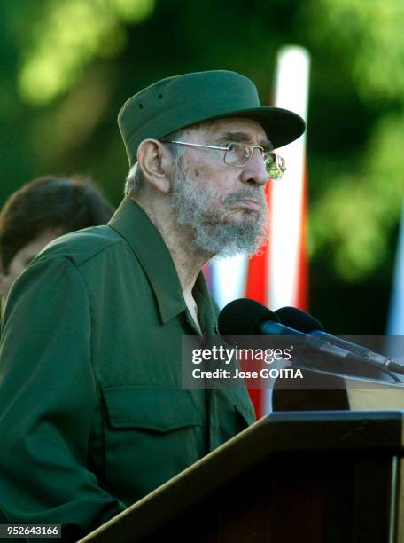 Fidel Castro prononce un discours le 3 septembre 2010, sa première réapparition après l'abandon du pouvoir en 2006, à l'universite de La Havane, Cuba.