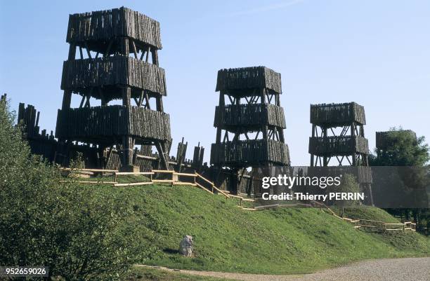 Archeodrome de Beaune est un ancien parc-musee autoroutier d'archeologie a vocation pedagogique et touristique, situe a Merceuil, Cote-d'Or, ouvert...