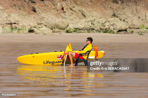 Iles Anglo-Normandes, Jersey, baie de Plemont, maitre nageur sauveteur.