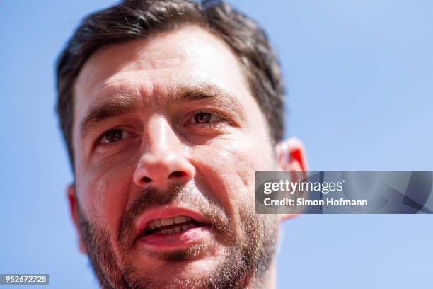 Head coach Sandro Schwarz of Mainz looks on during the Bundesliga match between 1. FSV Mainz 05 and RB Leipzig at Opel Arena on April 28, 2018 in...