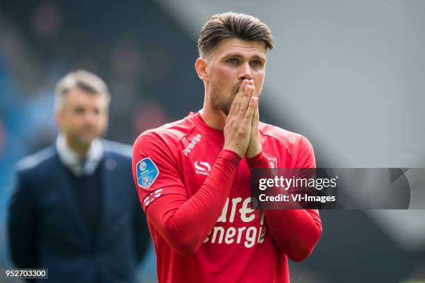 Coach Marino Pusic of FC Twente, Danny Holla of FC Twente during the Dutch Eredivisie match between Vitesse Arnhem and FC Twente Enschede at...