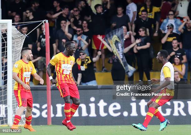 Enrico Brignola, Bacary Sagna and Bright Gyamfi of Benevento Calcio celebrate the 3-3 goal scored by Bacary Sagna during the serie A match between...