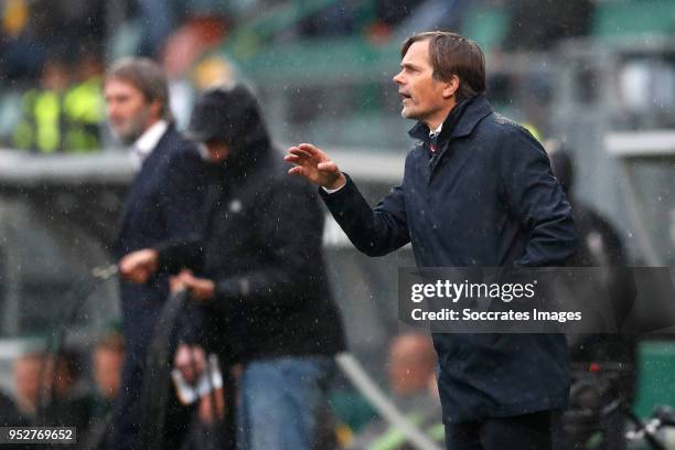 Coach Phillip Cocu of PSV during the Dutch Eredivisie match between ADO Den Haag v PSV at the Cars Jeans Stadium on April 29, 2018 in Den Haag...