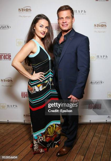 Actor Casper Van Dien and girlfriend Jennifer Wenger attend a party to celebrate the end of 'Oracle' filming at the 'Angelo' restaurant on April 29,...