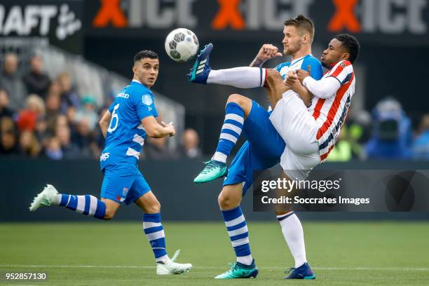 Piotr Parzyszek of PEC Zwolle, Giliano Wijnaldum of Willem II during the Dutch Eredivisie match between PEC Zwolle v Willem II at the MAC3PARK...