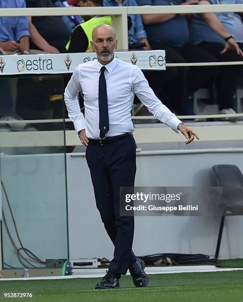 Stefano Pioli head coach of ACF Fiorentina during the Serie A match between ACF Fiorentina and SSC Napoli at Stadio Artemio Franchi on April 29, 2018...