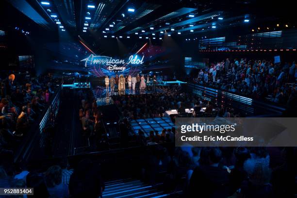 American Idol" heads to the happiest place on earth, Disneyland Resort, then returns to the Idol stage with a sprinkle of magic to perform...
