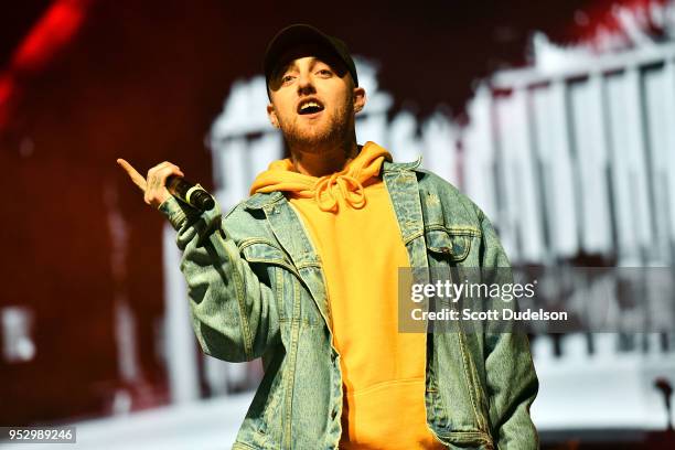 Mac The Rapper 2,250 Mac (Rapper) Stock Photos, High-Res Pictures, and Images - Getty ...