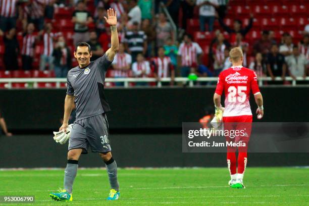 Rodolfo Cota goalkeeper of Chivas waves to the fans during the 17th round match between Chivas and Leon as part of the Torneo Clausura 2018 Liga MX...