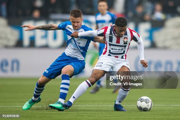 Piotr Parzyszek of PEC Zwolle, Giliano Wijnaldum of Willem II during the Dutch Eredivisie match between PEC Zwolle and Willem II Tilburg at the...