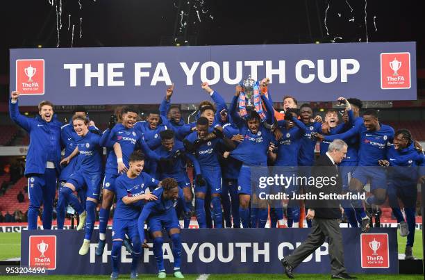 Chelsea celebrate victory following the FA Youth Cup Final second leg between Chelsea and Arsenal at Emirates Stadium on April 30, 2018 in London,...