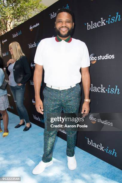 The cast and executive producers of Walt Disney Television via Getty Images's critically-acclaimed hit comedy "black-ish" attended the Walt Disney...