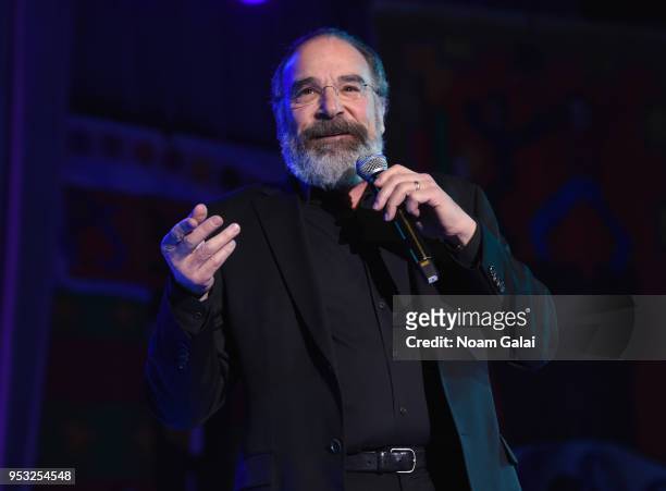 Mandy Patinkin performs onstage during the National Dance Institute Annual Gala at The Ziegfeld Ballroom on April 30, 2018 in New York City.