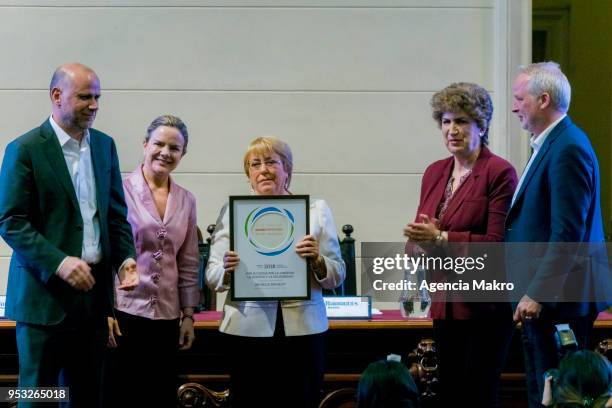 Alvaro Elizalde, President of the Socialist Party of Chile; Gleisi Hoffmann, President of the Worker's Party of Brazil; Maria João Rodrigues,...