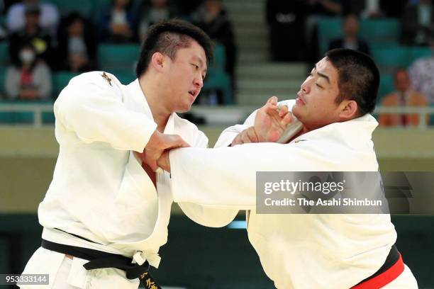 Hisayoshi Harasawa and Takeshi Ojitani compete in the final during the All Japan Judo Championship at the Nippon Budokan on April 29, 2018 in Tokyo,...